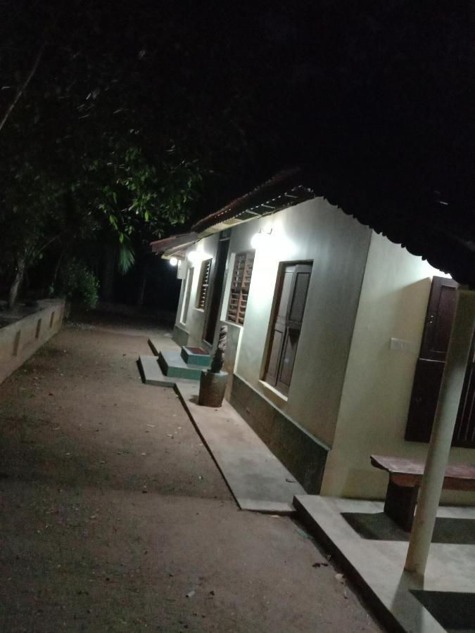The Mana-Heritage Stay - Chengazhimattam Mana Kottayam Exterior photo
