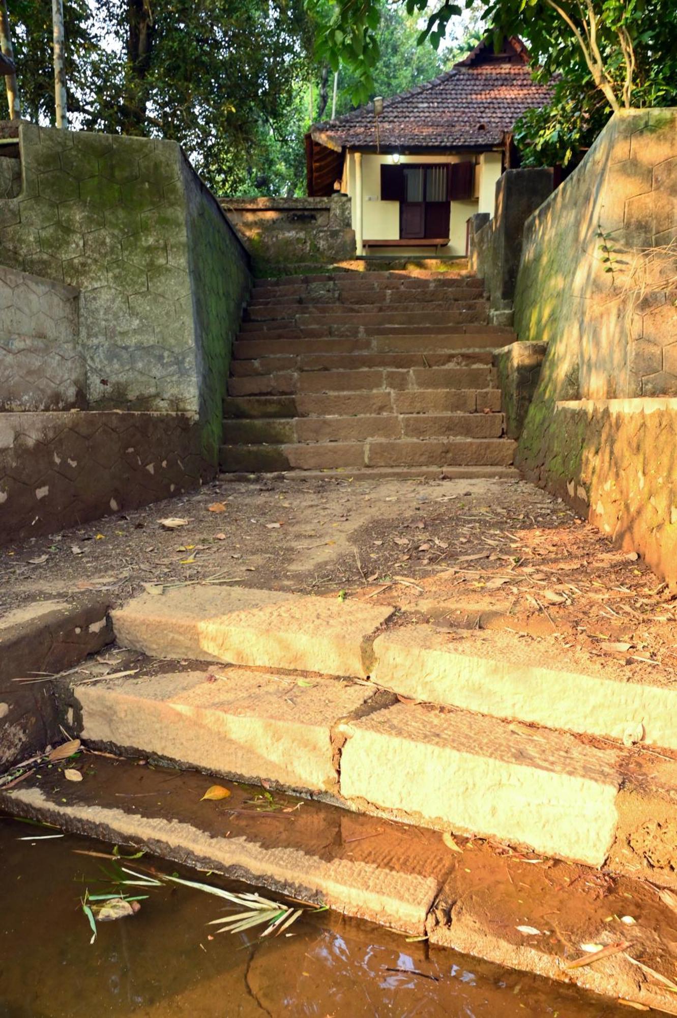 The Mana-Heritage Stay - Chengazhimattam Mana Kottayam Exterior photo